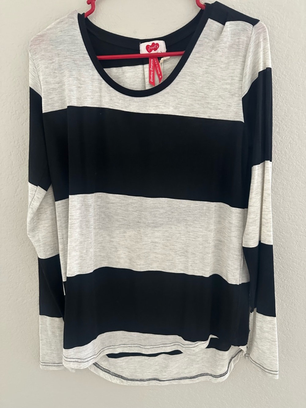 Poof! Black & Light Gray Wide-Striped Long Sleeve Tee size M Medium NWT